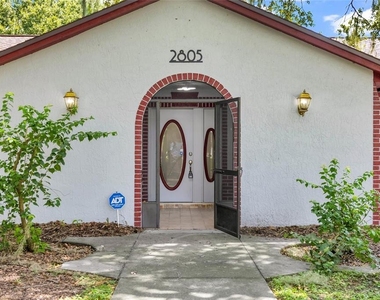 2805 Lake Tohopekaliga Boulevard - Photo Thumbnail 24