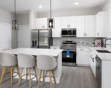 2116 Broome Street - Photo Thumbnail 6