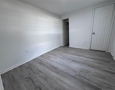 58 Mileham Drive - Photo Thumbnail 4