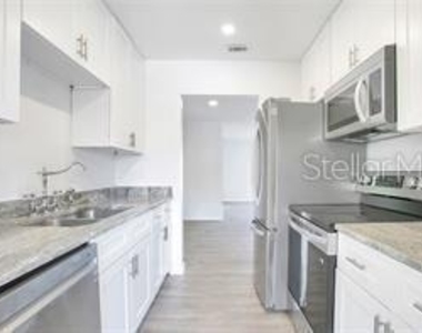 5407 Hansel Avenue - Photo Thumbnail 8