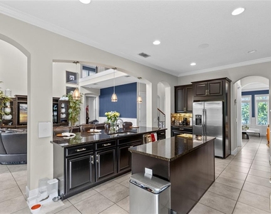 8802 Finsen Street - Photo Thumbnail 10