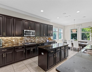 8802 Finsen Street - Photo Thumbnail 8