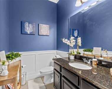 8802 Finsen Street - Photo Thumbnail 17