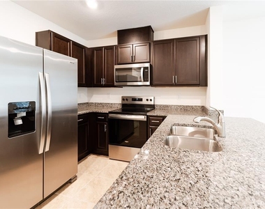 2331 Gifford Drive - Photo Thumbnail 7