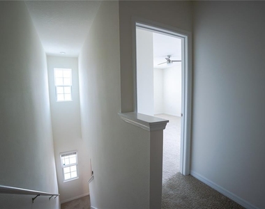 2331 Gifford Drive - Photo Thumbnail 20