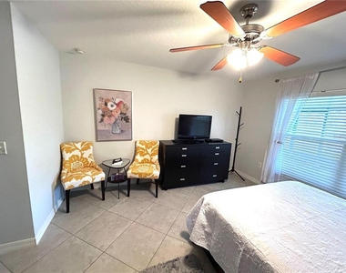 585 Grand Canal Drive - Photo Thumbnail 22