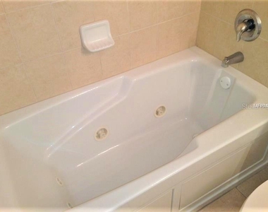 3157 Sun Lake Court - Photo Thumbnail 19