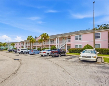 3157 Sun Lake Court - Photo Thumbnail 2