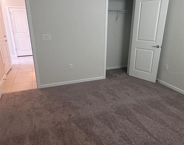 17539 Saw Palmetto Avenue - Photo Thumbnail 6