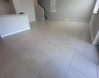 17539 Saw Palmetto Avenue - Photo Thumbnail 4
