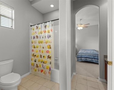 14411 Hampshire Bay Circle - Photo Thumbnail 40