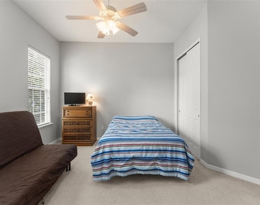 14411 Hampshire Bay Circle - Photo Thumbnail 42