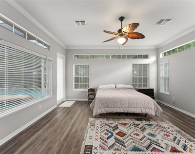 14411 Hampshire Bay Circle - Photo Thumbnail 23