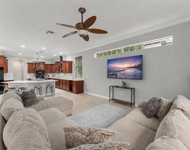 14411 Hampshire Bay Circle - Photo Thumbnail 15