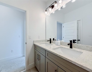 13568 Autumn Harvest Avenue - Photo Thumbnail 35