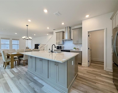 13568 Autumn Harvest Avenue - Photo Thumbnail 17