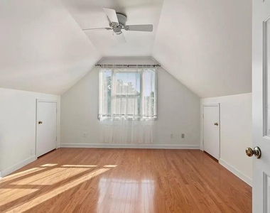 1119 Belleaire Circle - Photo Thumbnail 43