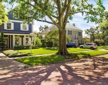 1119 Belleaire Circle - Photo Thumbnail 5