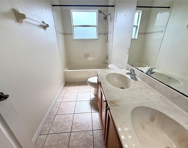 4495 Harts Cove Way - Photo Thumbnail 38
