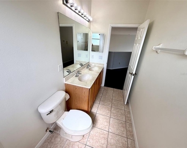 4495 Harts Cove Way - Photo Thumbnail 37
