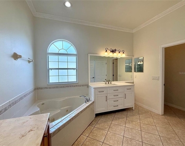 4495 Harts Cove Way - Photo Thumbnail 22