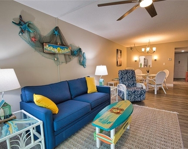 240 Santa Maria Street - Photo Thumbnail 15