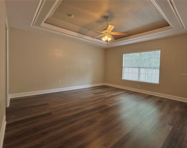 14424 Nw 22nd Place - Photo Thumbnail 6
