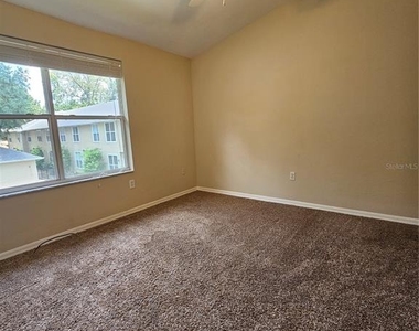 3575 Sw 30th Way - Photo Thumbnail 10