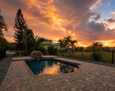 1340 Apollo Beach Boulevard S - Photo Thumbnail 4