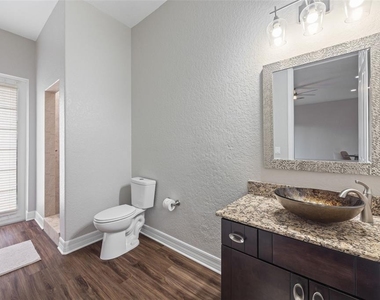 1340 Apollo Beach Boulevard S - Photo Thumbnail 18