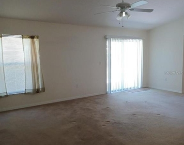 63 Bannbury Lane - Photo Thumbnail 6