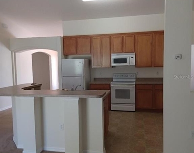 63 Bannbury Lane - Photo Thumbnail 2