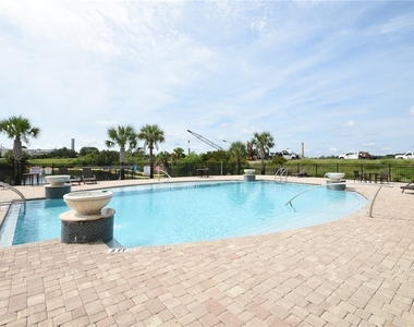 114 Del Palma Drive - Photo Thumbnail 1