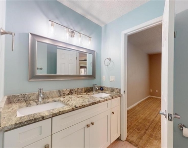 202 Pine Cone Trail - Photo Thumbnail 29