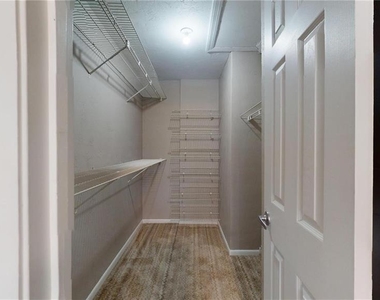 202 Pine Cone Trail - Photo Thumbnail 26
