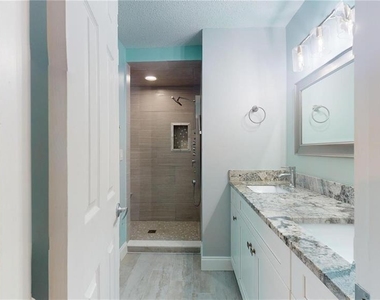 202 Pine Cone Trail - Photo Thumbnail 28
