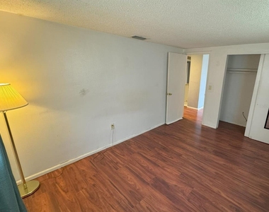 7410 Castanea Drive - Photo Thumbnail 7