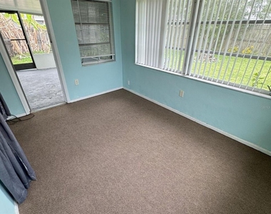 7410 Castanea Drive - Photo Thumbnail 11