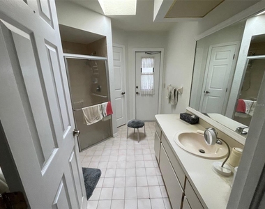 1091 Venture Court - Photo Thumbnail 11