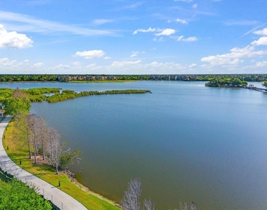 8933 Manor Loop - Photo Thumbnail 39