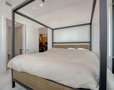 33 S Palm Avenue - Photo Thumbnail 25