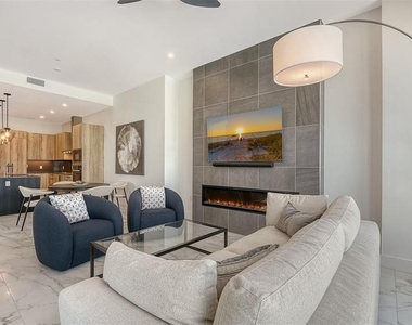 33 S Palm Avenue - Photo Thumbnail 16