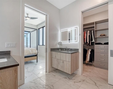 33 S Palm Avenue - Photo Thumbnail 28