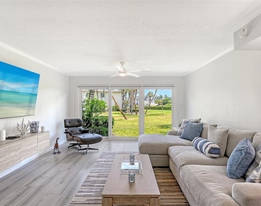 6750 Gulf Of Mexico Drive - Photo Thumbnail 27