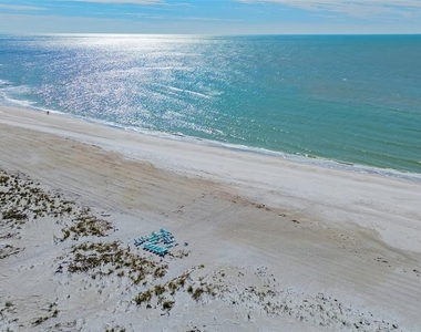 6750 Gulf Of Mexico Drive - Photo Thumbnail 43