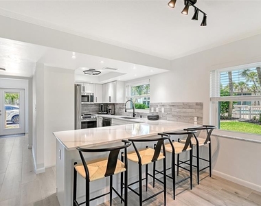 6750 Gulf Of Mexico Drive - Photo Thumbnail 6