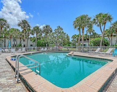 6750 Gulf Of Mexico Drive - Photo Thumbnail 31