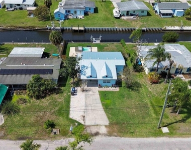607 Manatee Avenue - Photo Thumbnail 40