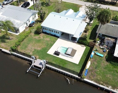 607 Manatee Avenue - Photo Thumbnail 50