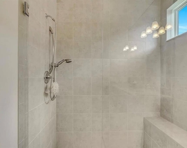 11780 Tapestry Lane - Photo Thumbnail 23